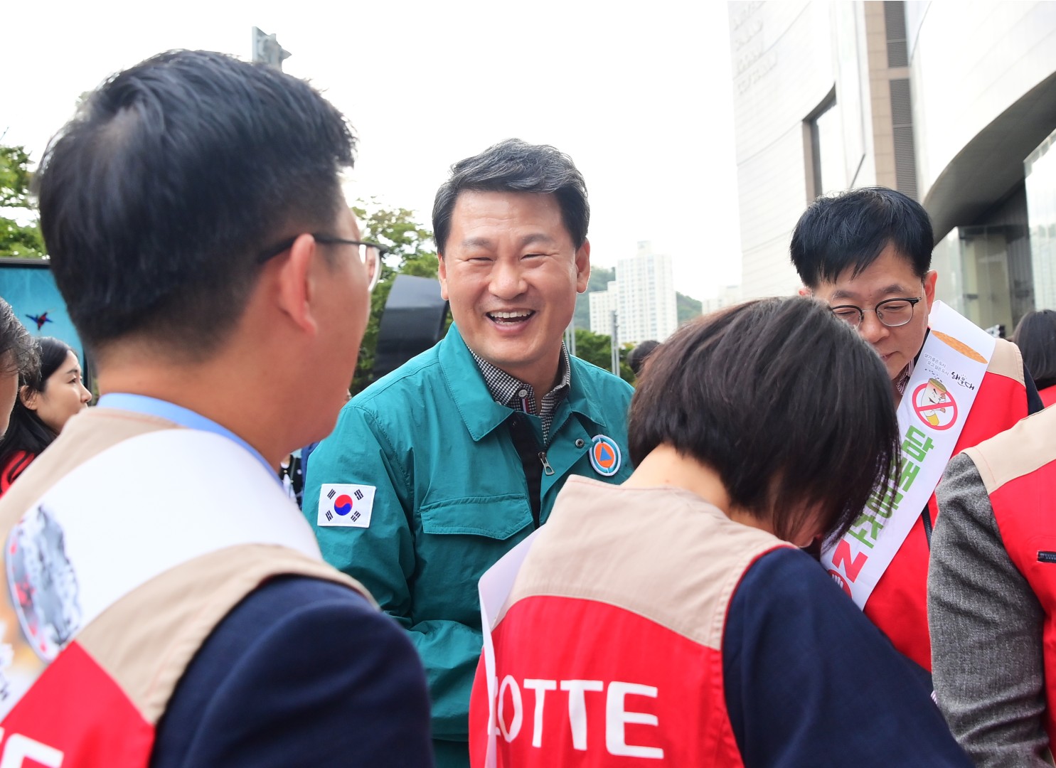 담배꽁초ZERO도시 해운대 환경정비 및 캠페인(센텀시티) 14
