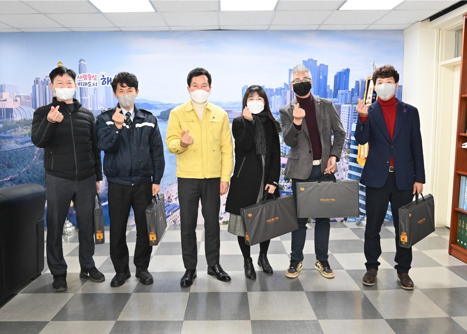 공무직 선물전달 및 협약 1