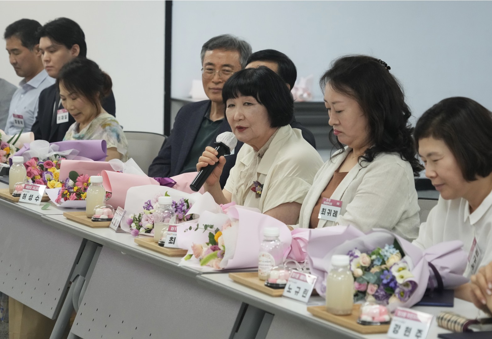 8월 선행구민 모범 단체원 포상 수여식(1) 10