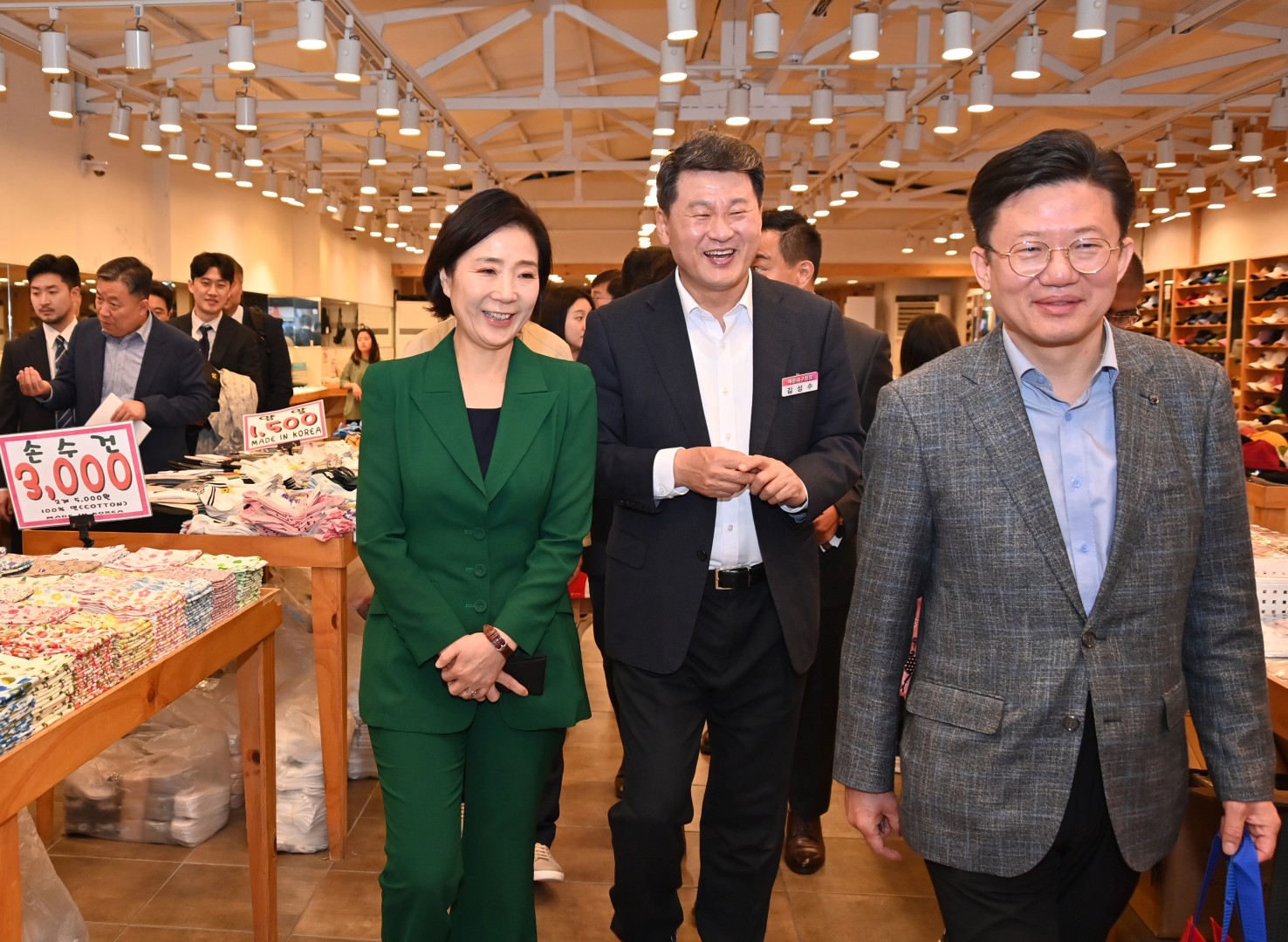 오영주 중기부 장관 해운대시장 방문 15