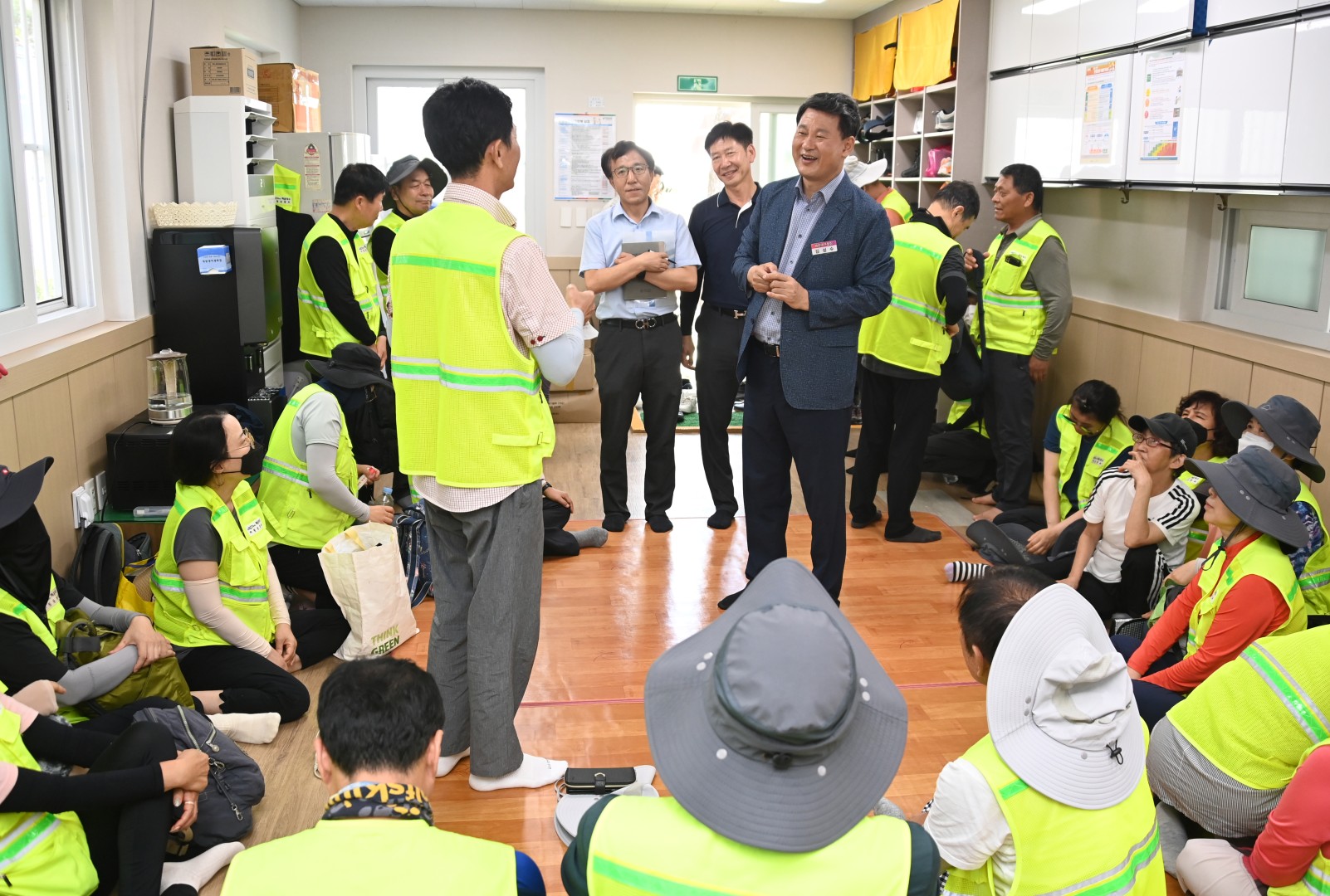 해수욕장 유관기관 근무자 격려 7
