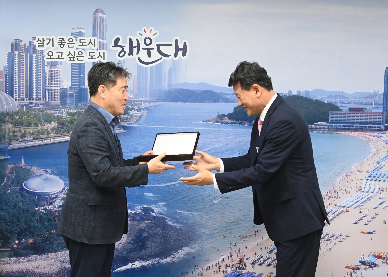 부산지방보훈청장 감사패 전달식 3