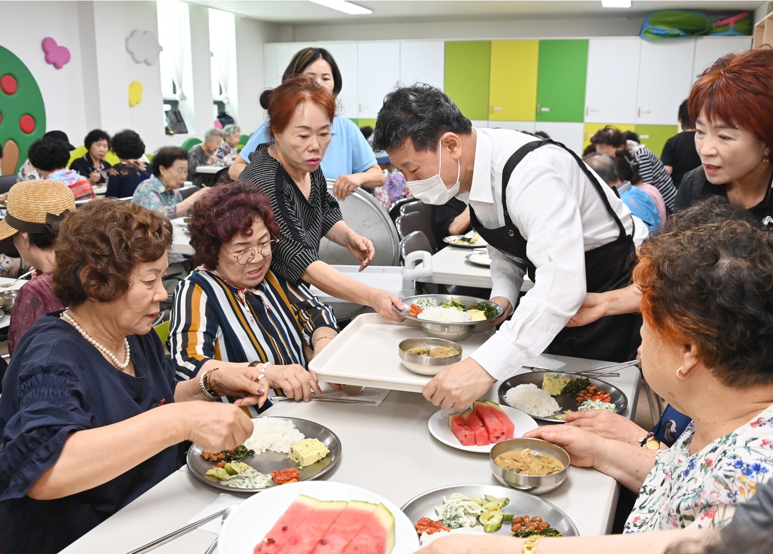 어르신 식사 나눔(동부산교회) 13