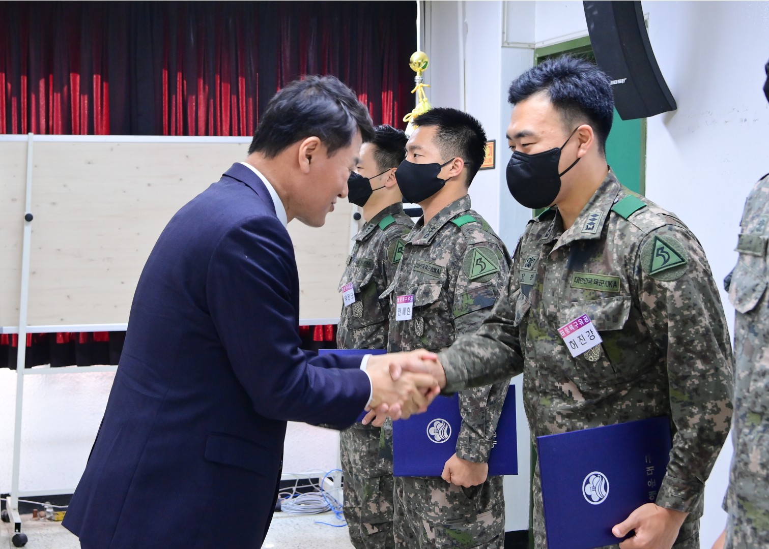 선행구민 및 모범단체원 표창 9
