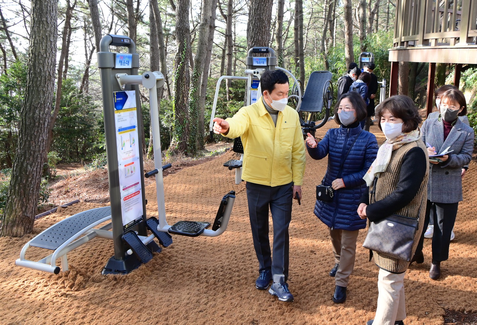 청사포공원 체육기구 설치현장 4