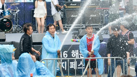 160528-모래축제-물총왕국
