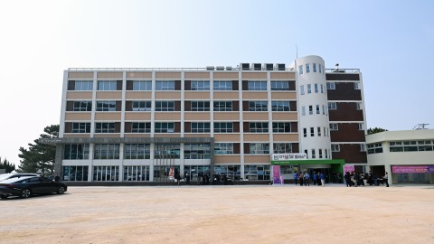 반여문화플러스